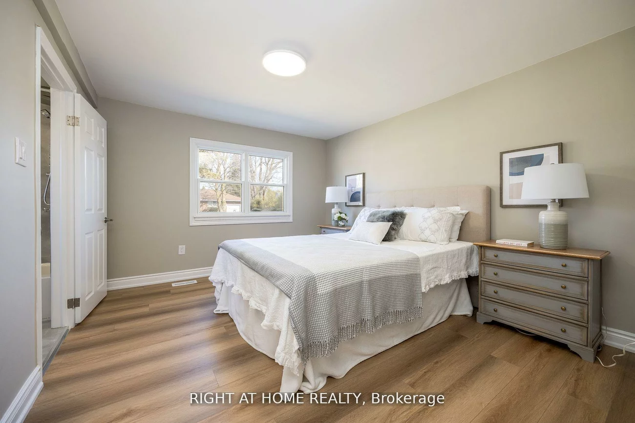 15, Farr, Sharon, East Gwillimbury