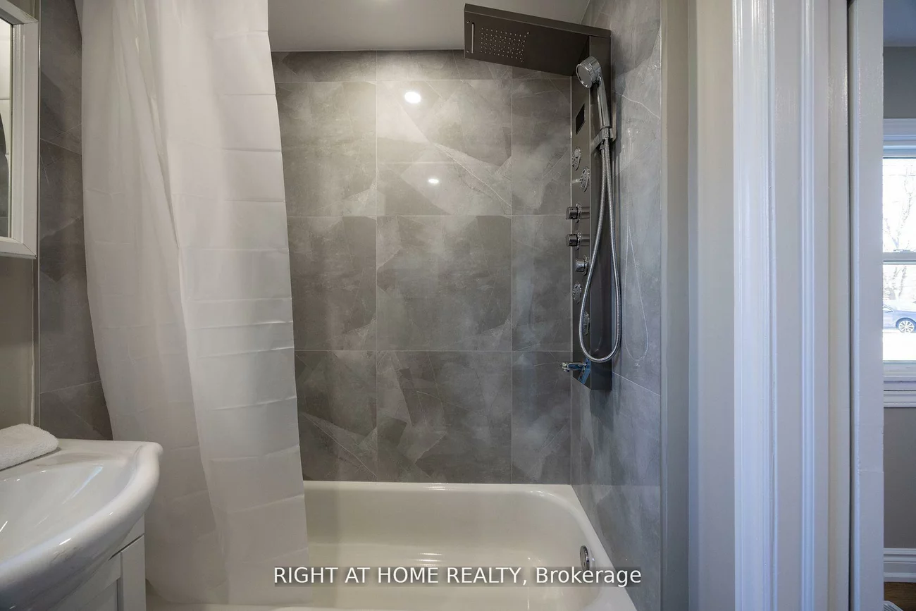 15, Farr, Sharon, East Gwillimbury