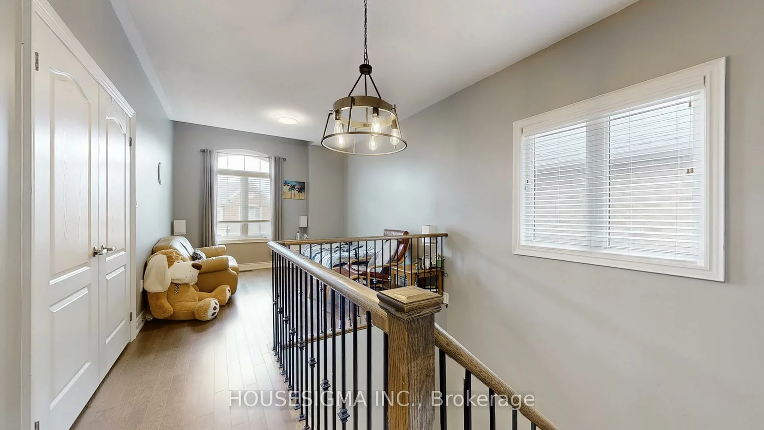 25, Deer Pass, Sharon, East Gwillimbury