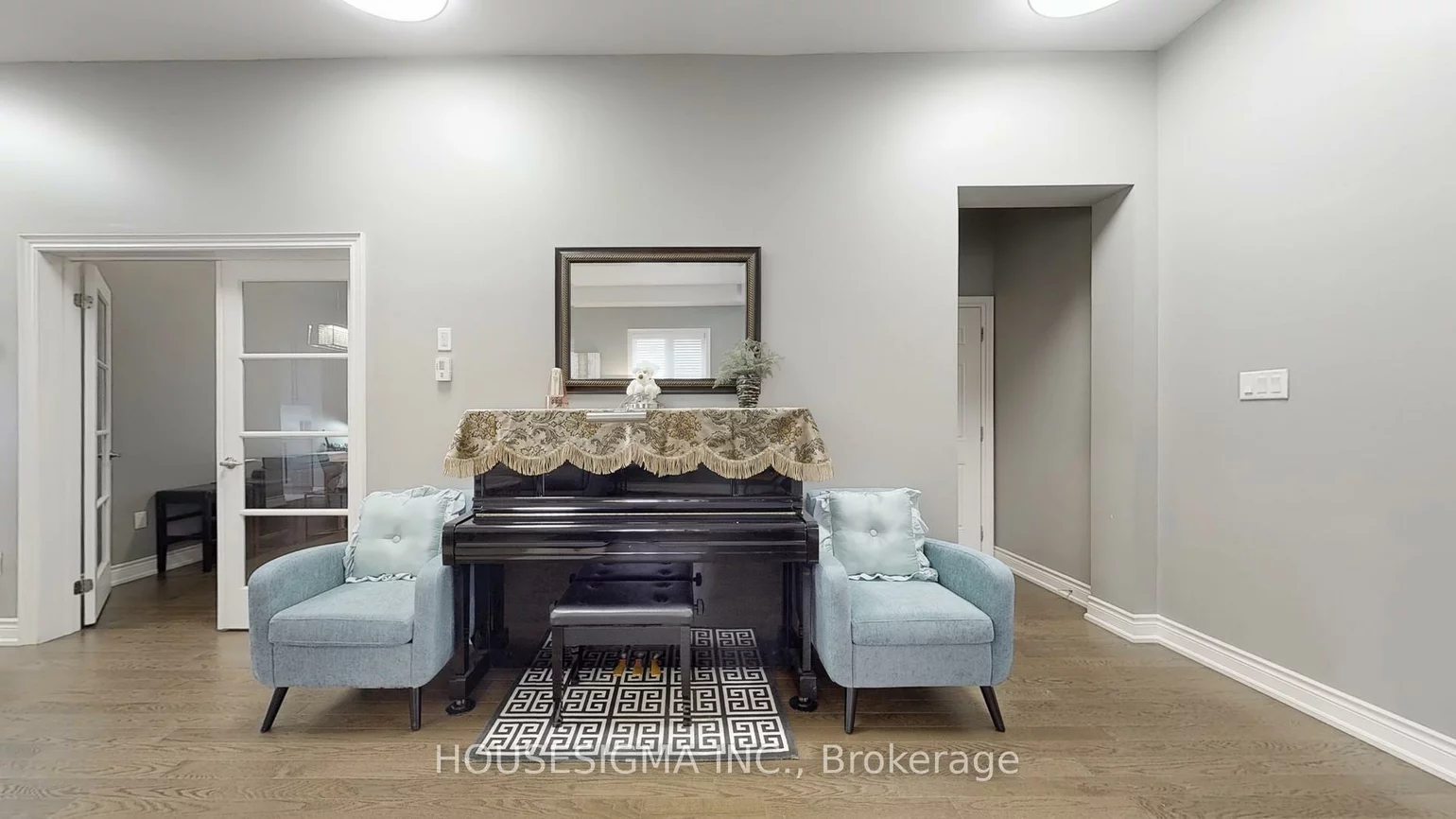 25, Deer Pass, Sharon, East Gwillimbury