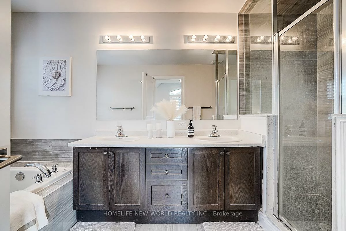 107, Beechborough, Sharon, East Gwillimbury