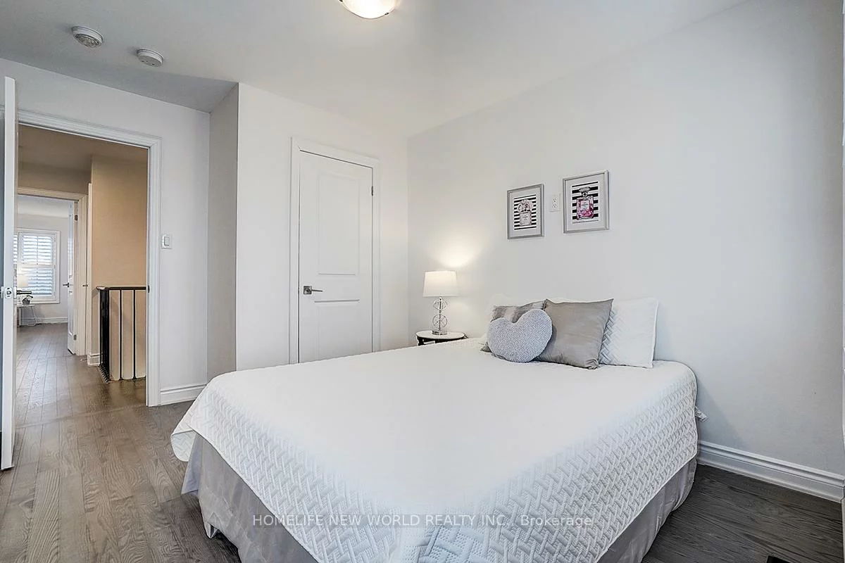 107, Beechborough, Sharon, East Gwillimbury