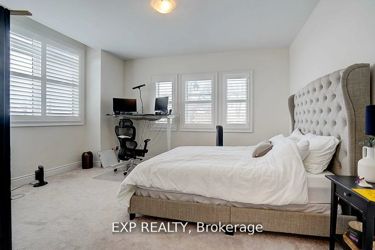 41, Walter Tunny, Sharon, East Gwillimbury