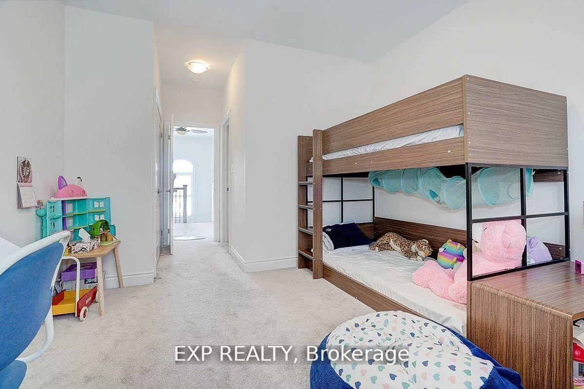 41, Walter Tunny, Sharon, East Gwillimbury