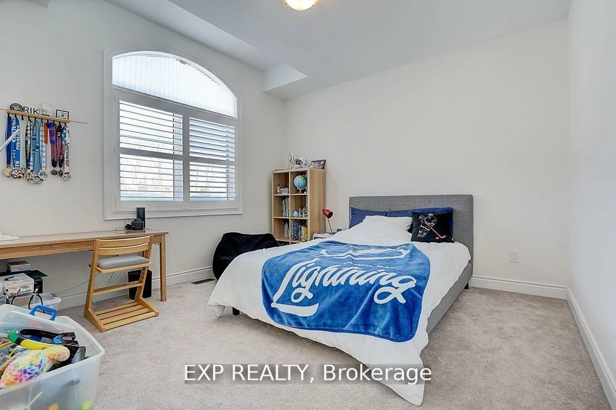 41, Walter Tunny, Sharon, East Gwillimbury