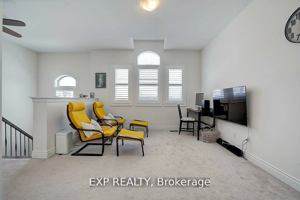 41, Walter Tunny, Sharon, East Gwillimbury