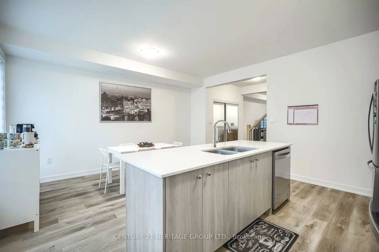 125, Lyall Stokes, Mt Albert, East Gwillimbury