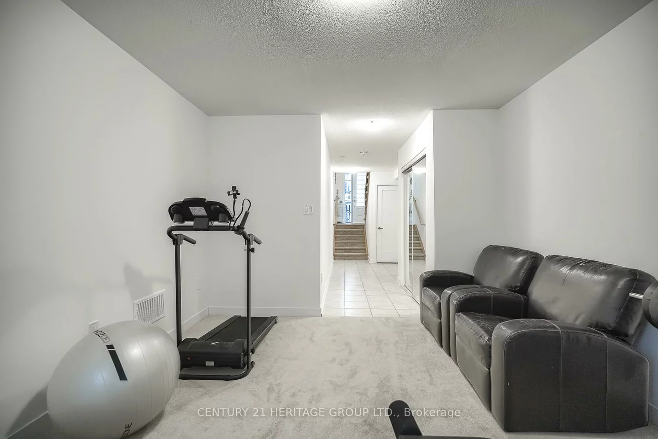 125, Lyall Stokes, Mt Albert, East Gwillimbury