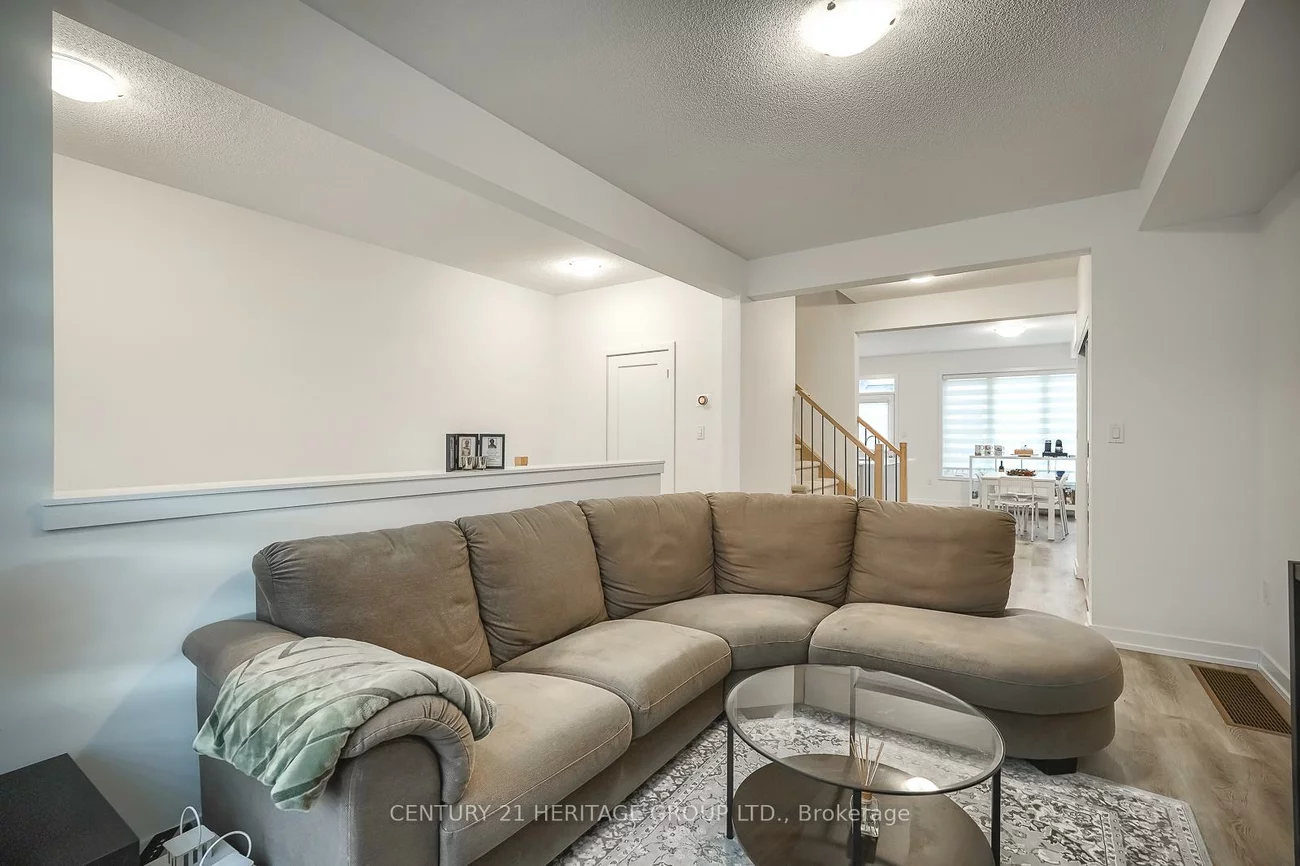125, Lyall Stokes, Mt Albert, East Gwillimbury