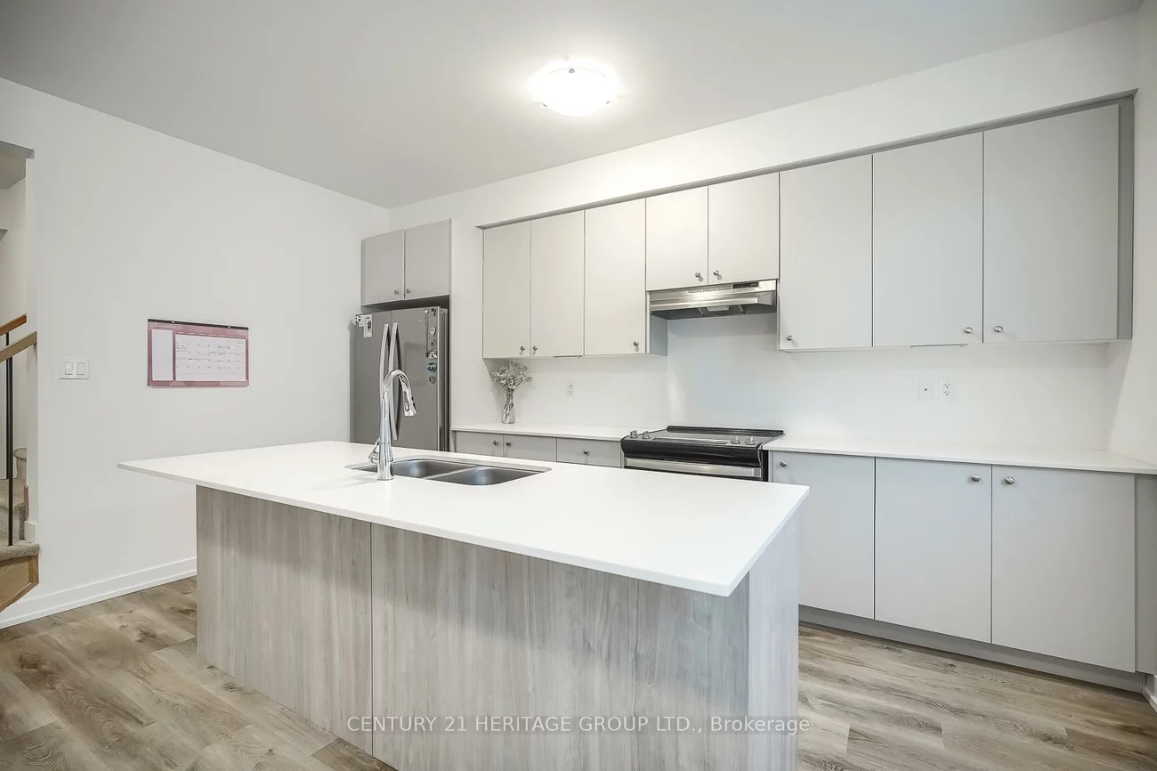 125, Lyall Stokes, Mt Albert, East Gwillimbury