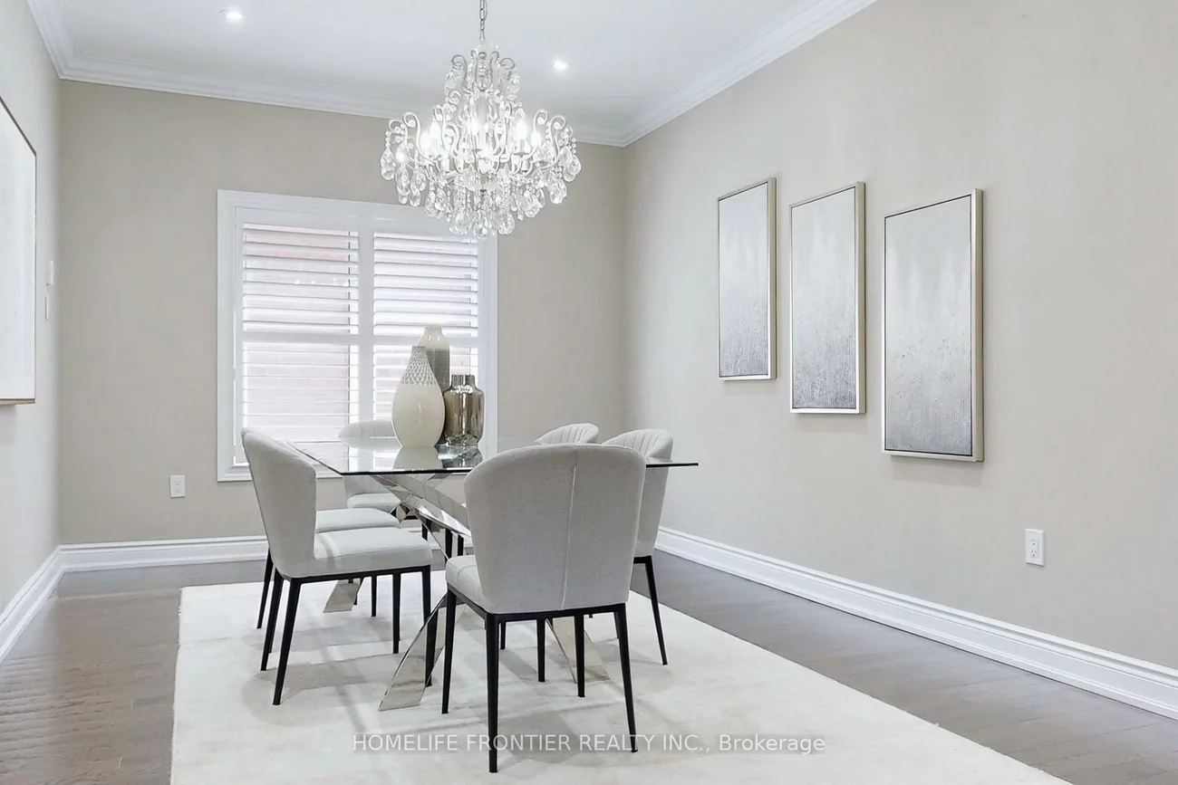 24, Manor Glen, Mt Albert, East Gwillimbury