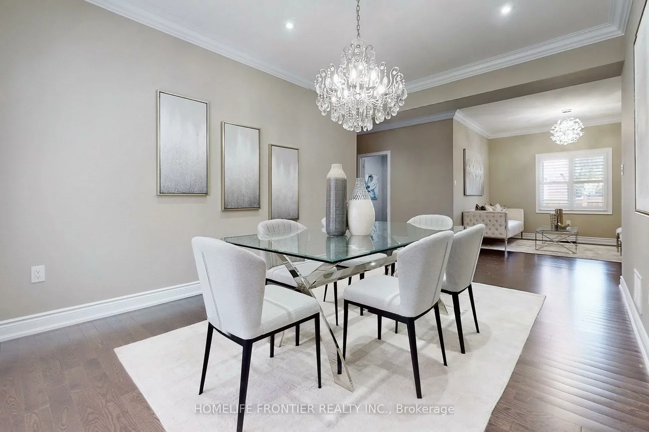 24, Manor Glen, Mt Albert, East Gwillimbury