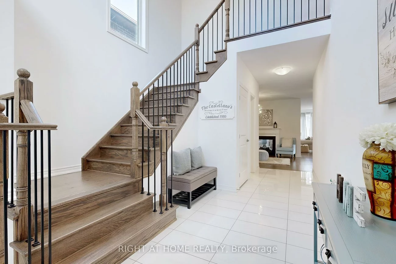 15, Forest Edge, Holland Landing, East Gwillimbury