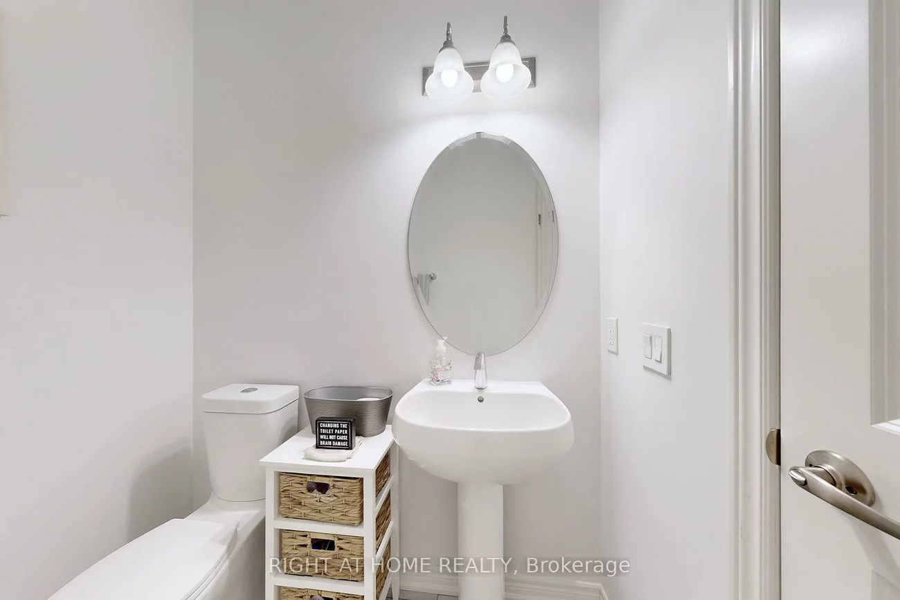 15, Forest Edge, Holland Landing, East Gwillimbury