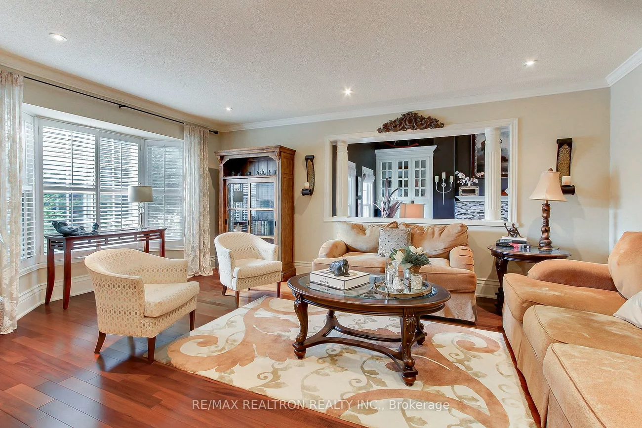 1824, Mount Albert, Sharon, East Gwillimbury