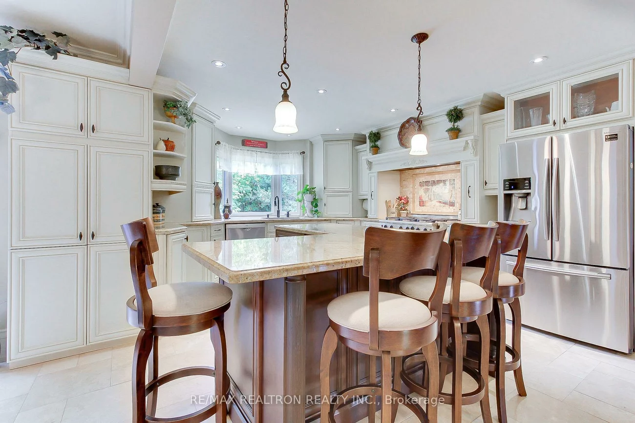 1824, Mount Albert, Sharon, East Gwillimbury