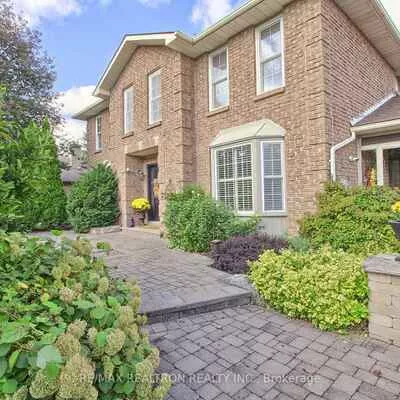 1824, Mount Albert, Sharon, East Gwillimbury