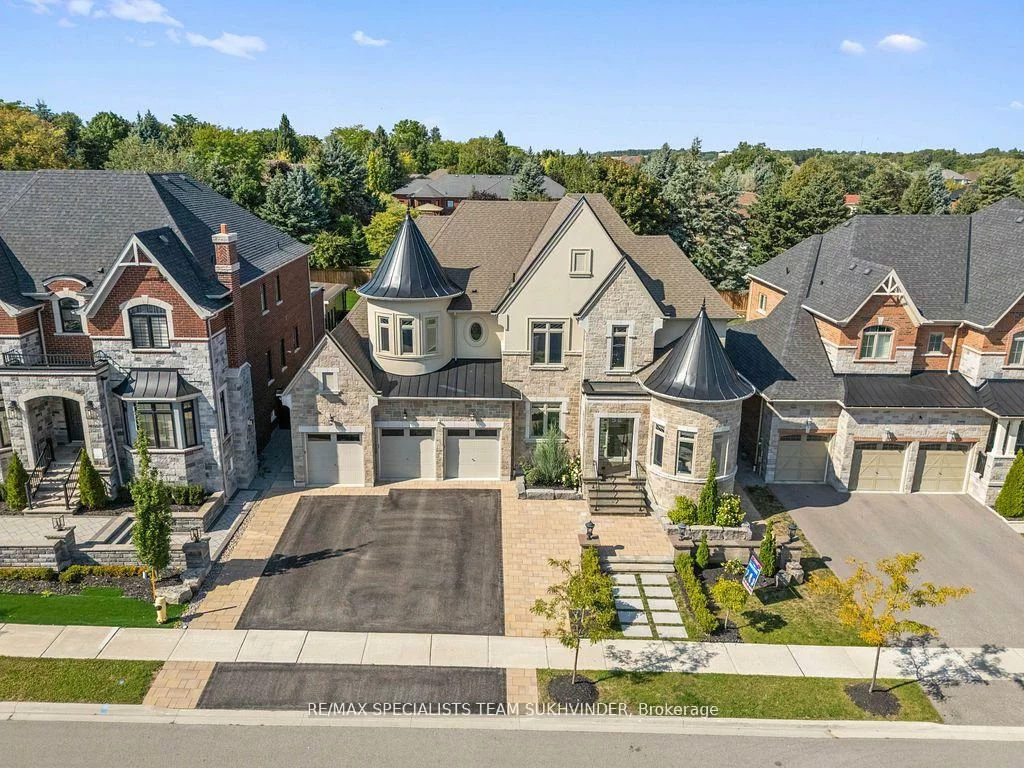 56, Taurus, Sharon, East Gwillimbury