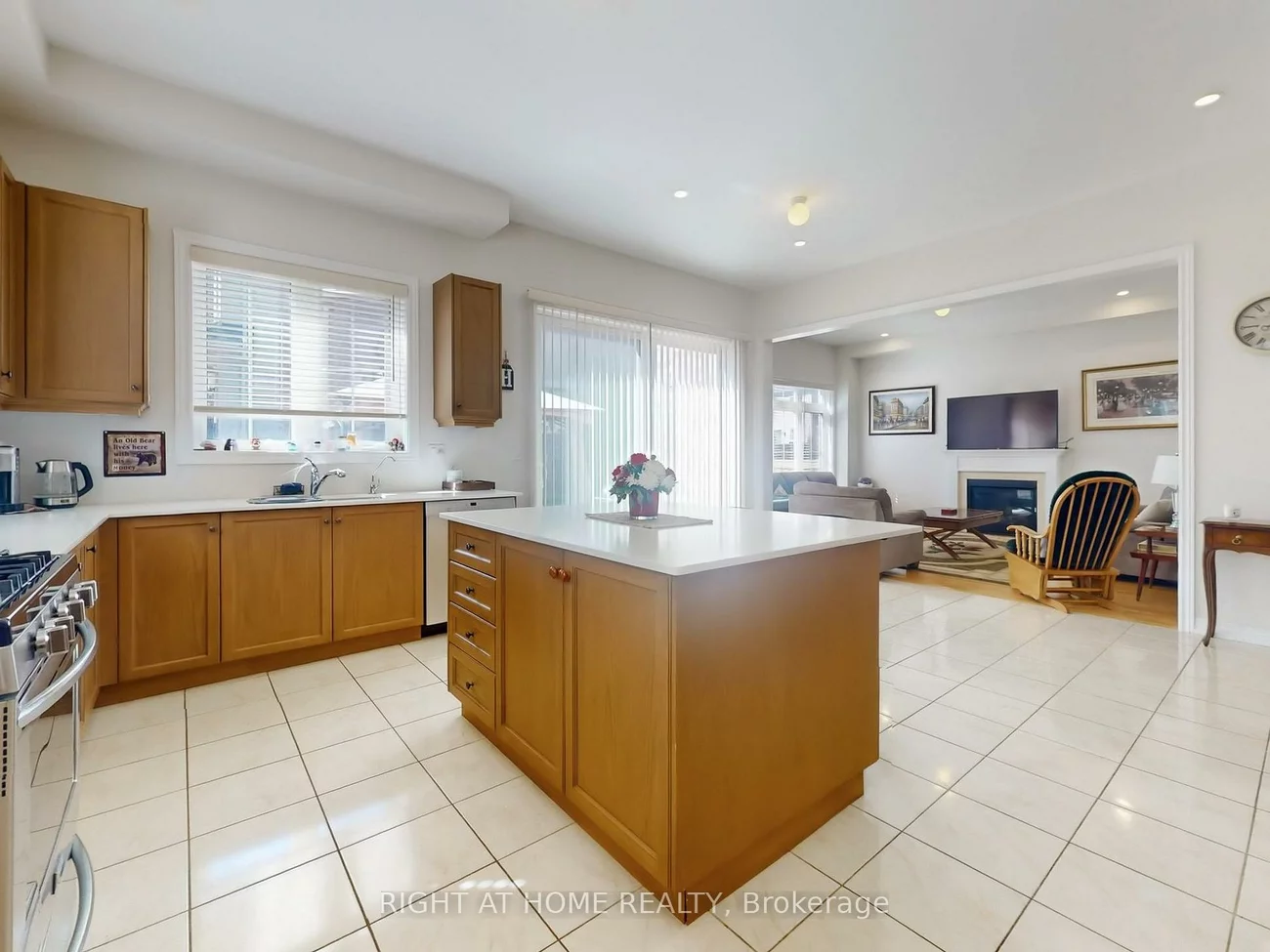 176, Sharon Creek, Sharon, East Gwillimbury