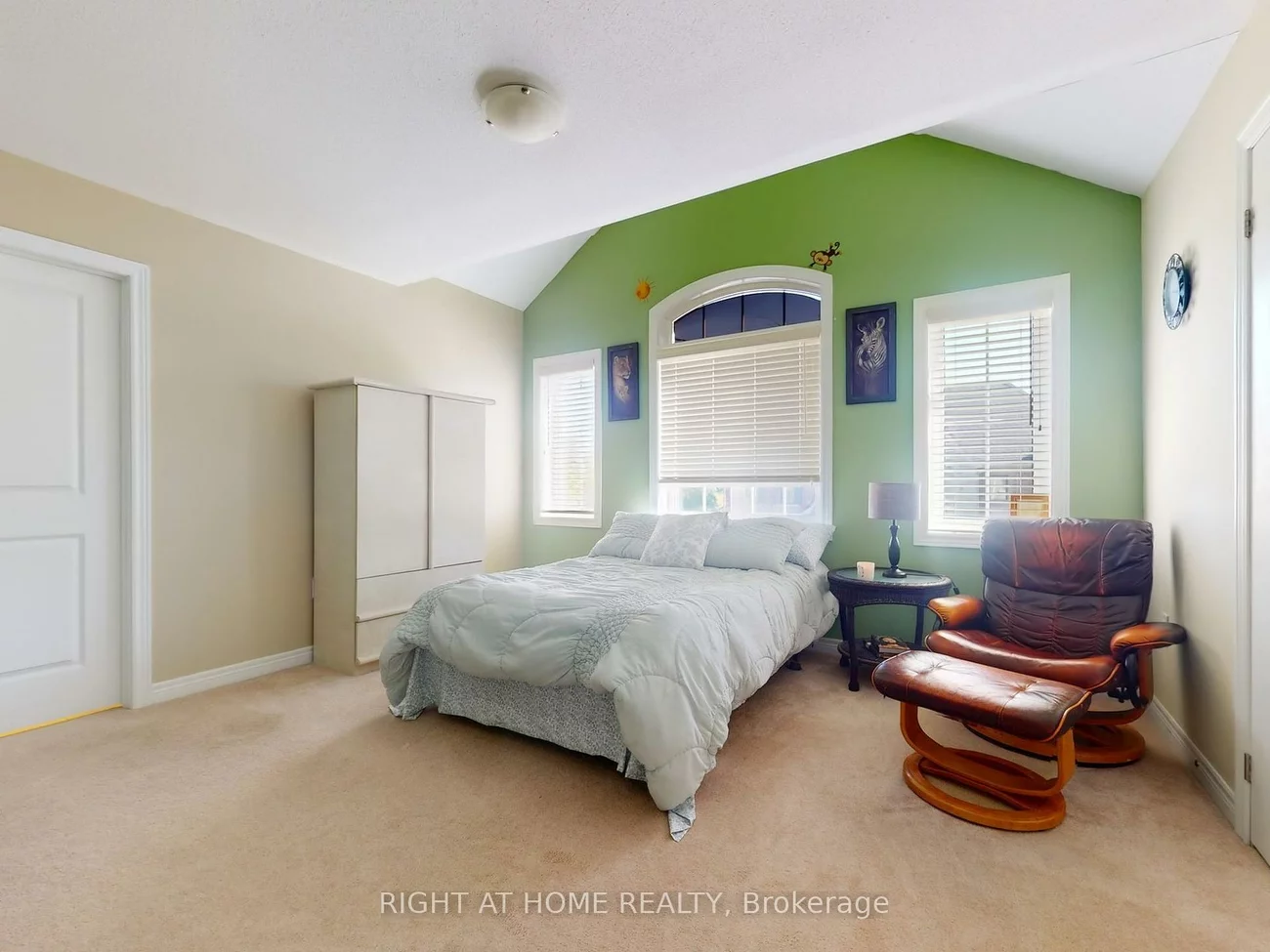 176, Sharon Creek, Sharon, East Gwillimbury