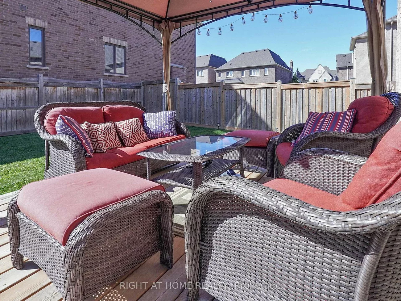 176, Sharon Creek, Sharon, East Gwillimbury