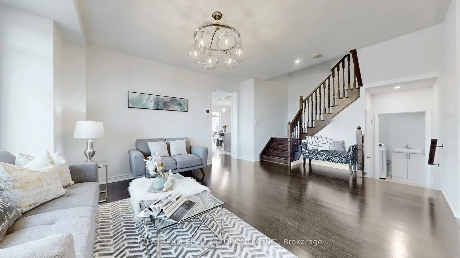 43, Eastgrove, Sharon, East Gwillimbury