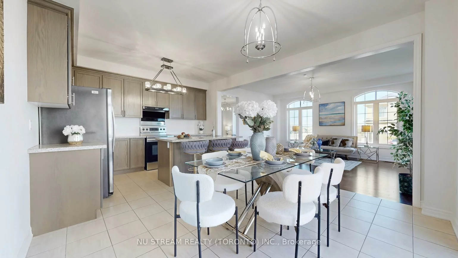 43, Eastgrove, Sharon, East Gwillimbury