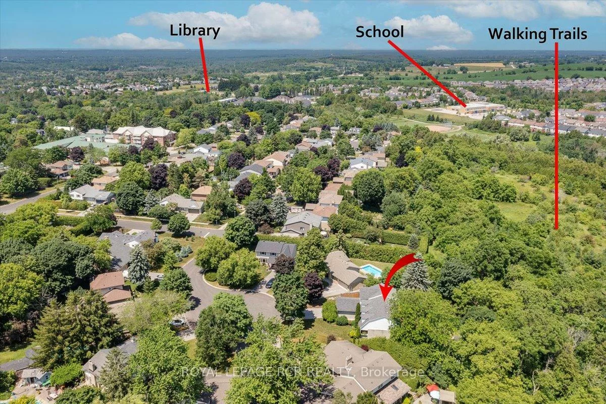 55, Valley Mills, Mt Albert, East Gwillimbury