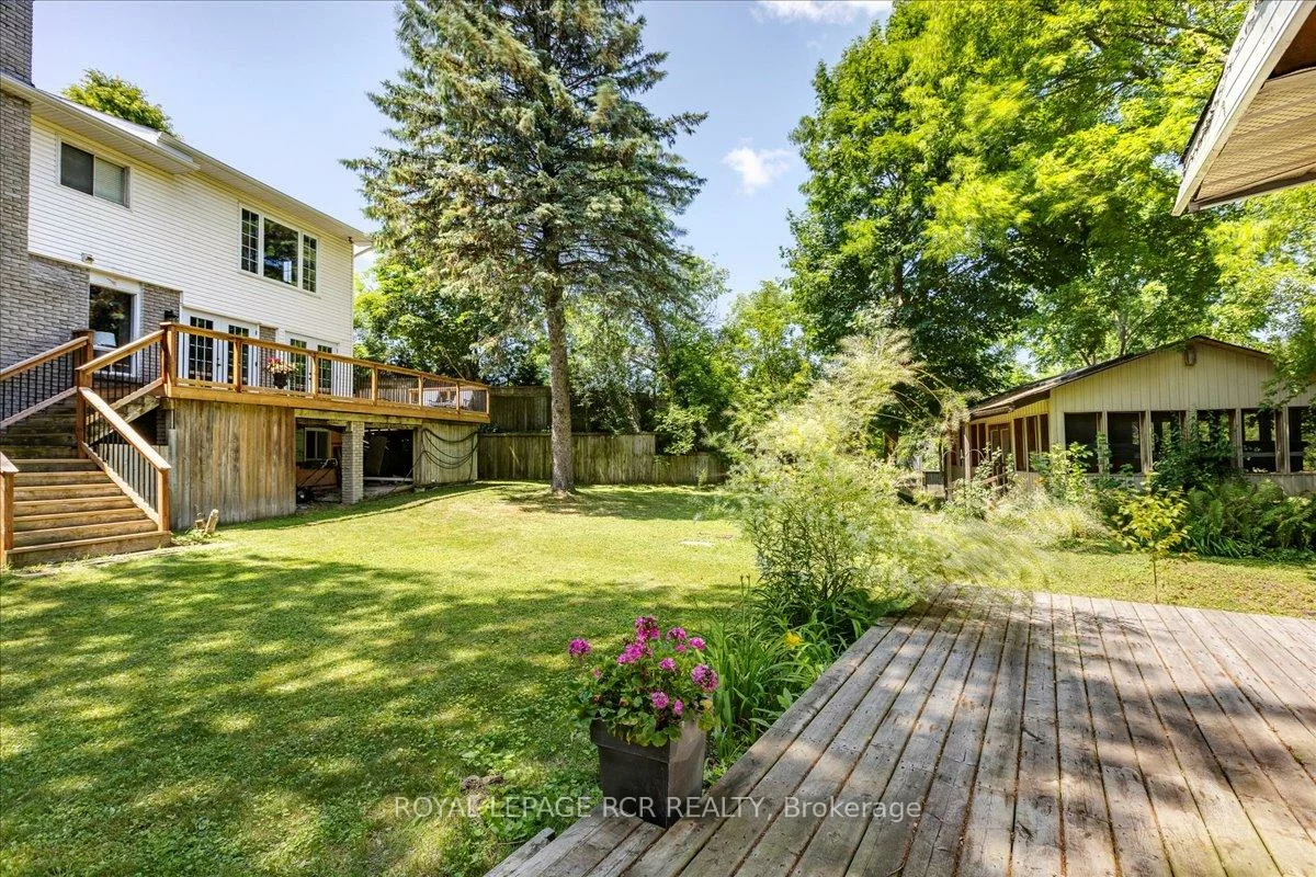 55, Valley Mills, Mt Albert, East Gwillimbury