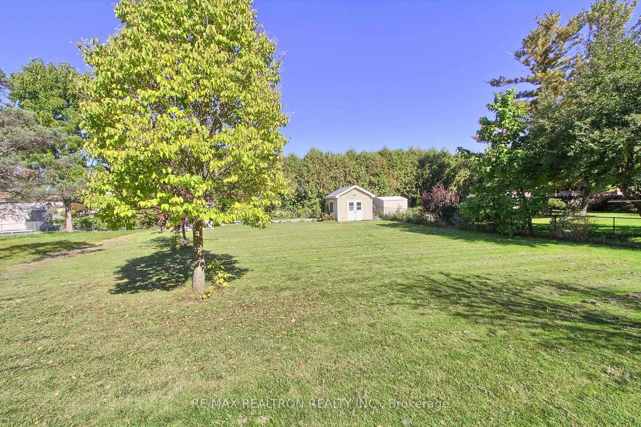 52, Farr, Sharon, East Gwillimbury