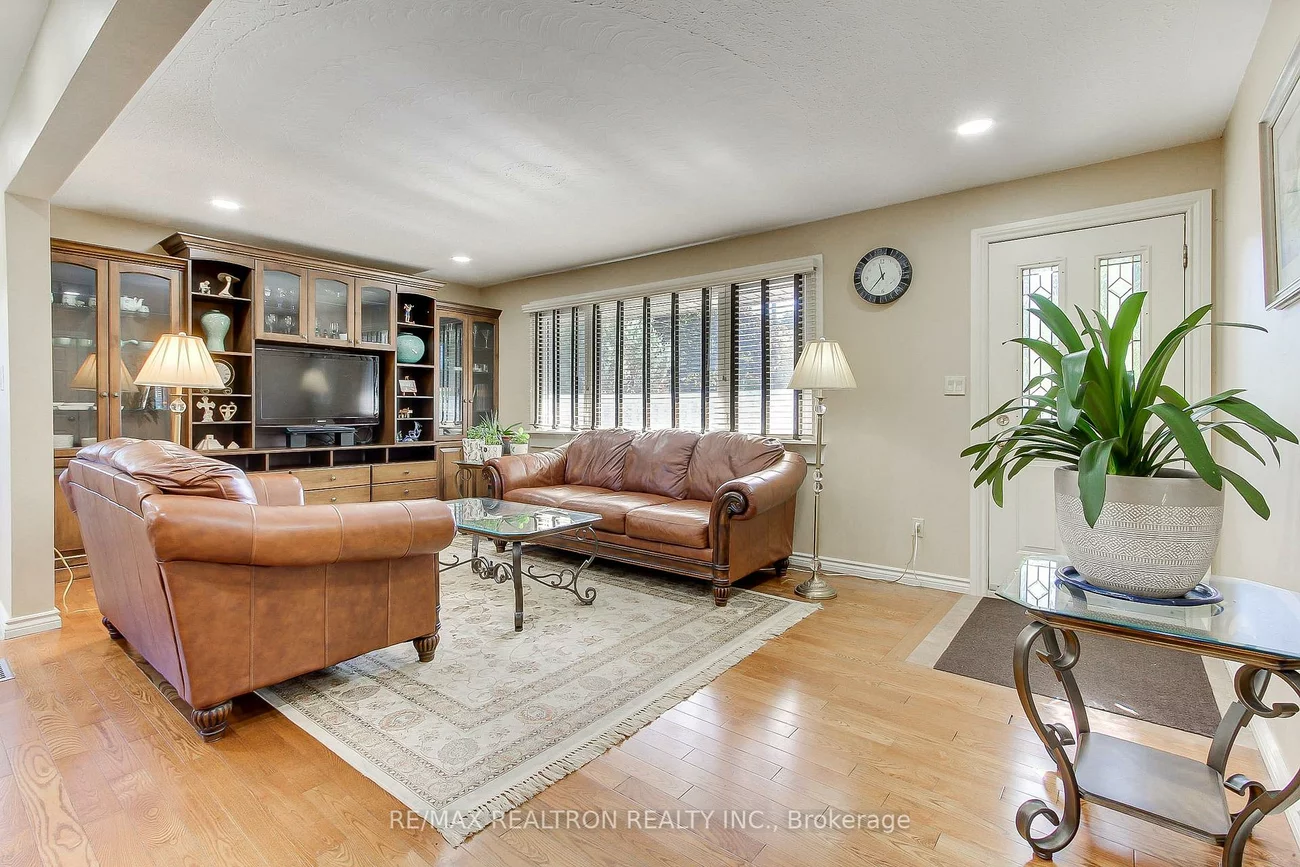 52, Farr, Sharon, East Gwillimbury