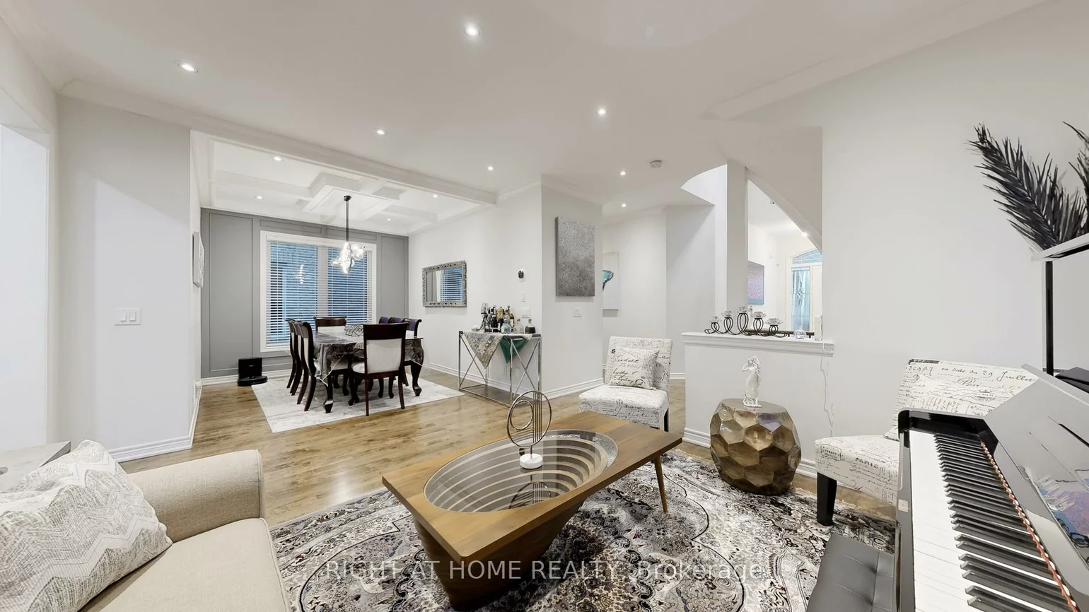 110, Thatcher, Rural East Gwillimbury, East Gwillimbury