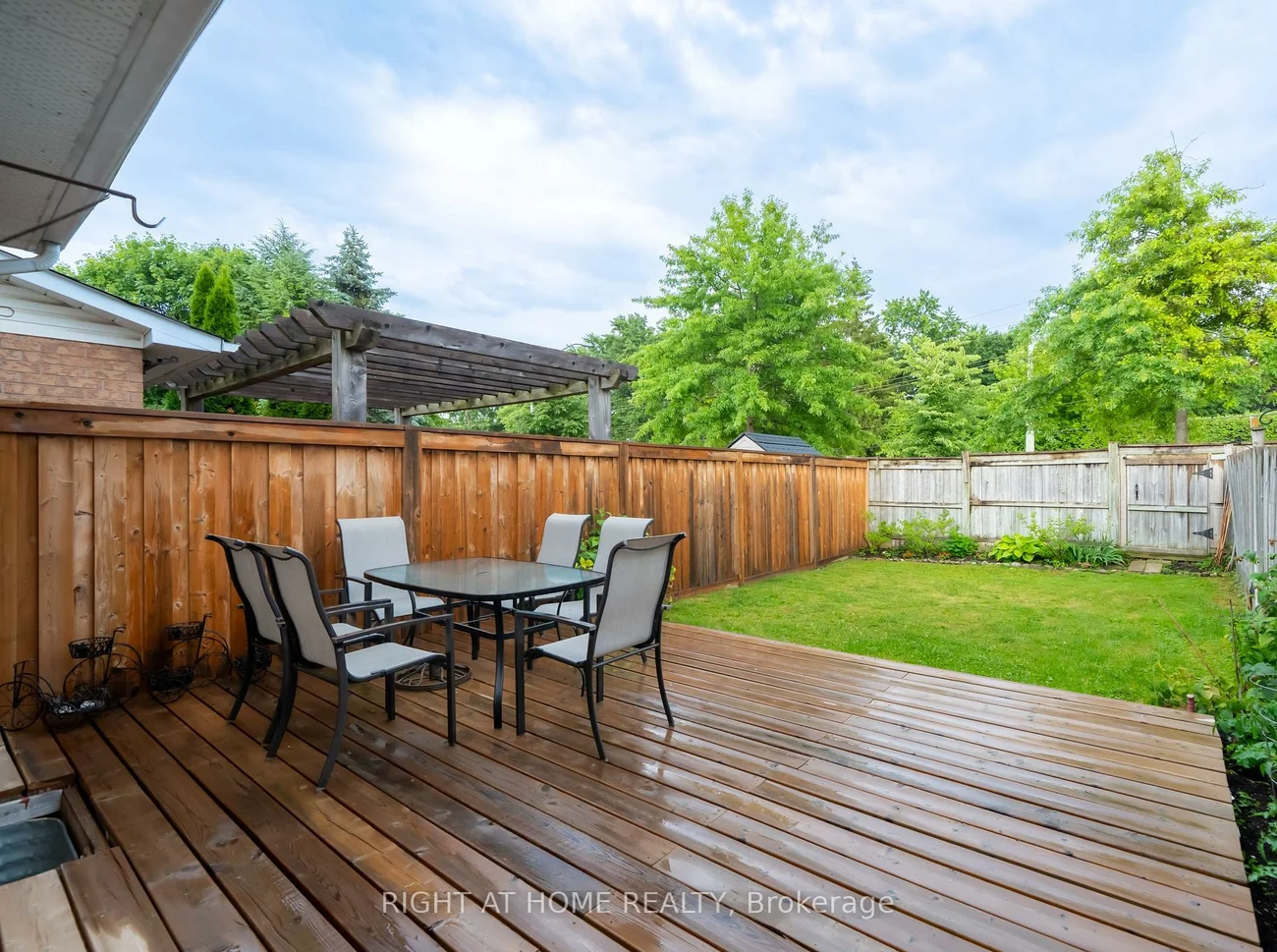 9, Royal Cedar, Holland Landing, East Gwillimbury