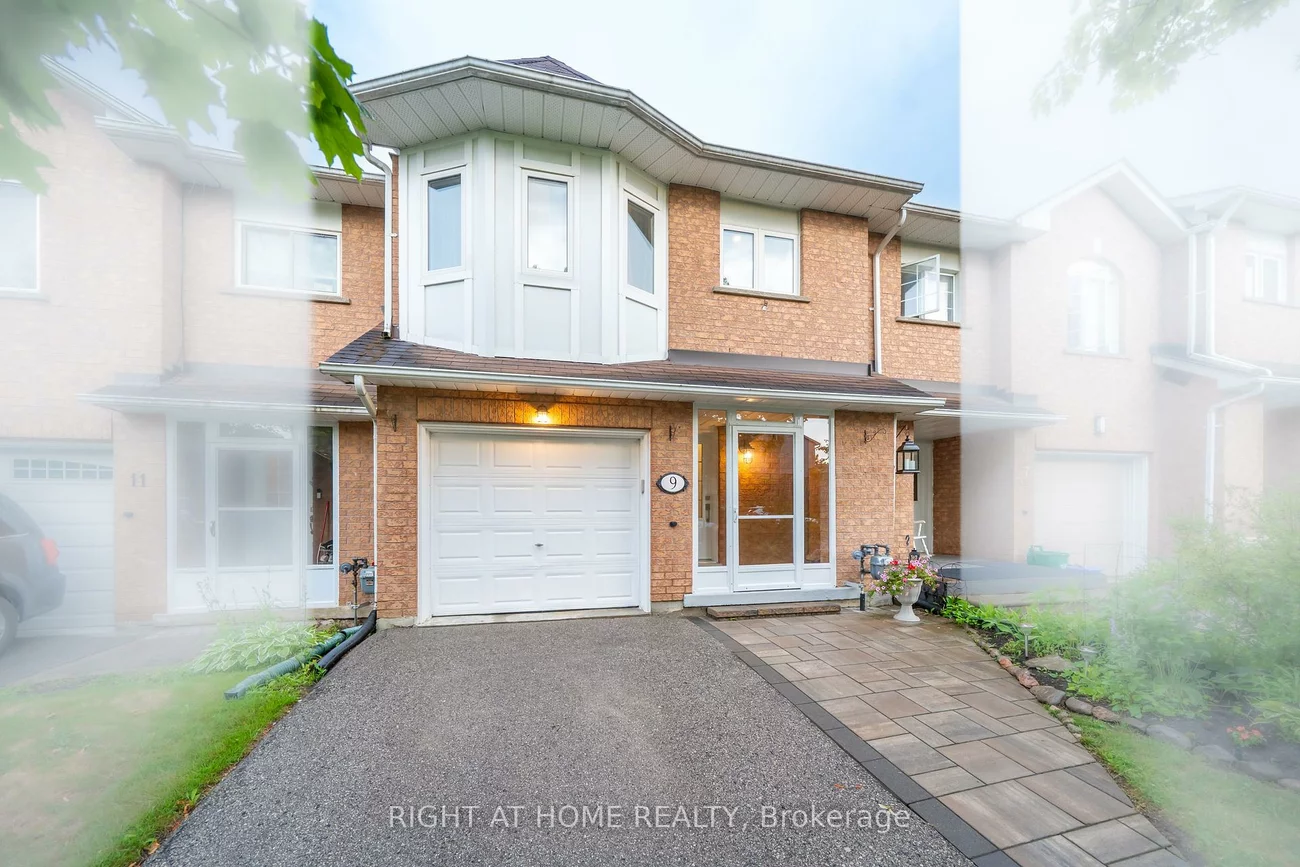9, Royal Cedar, Holland Landing, East Gwillimbury
