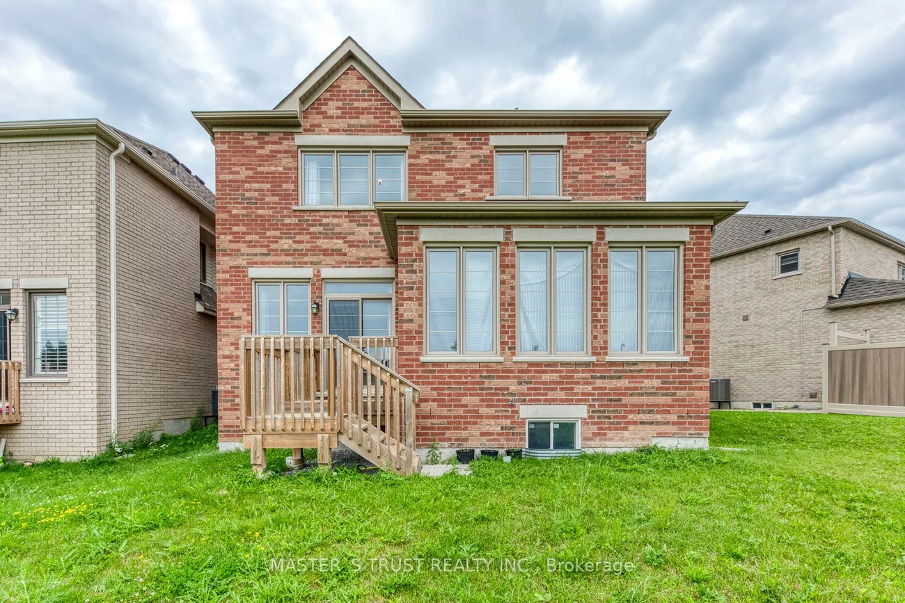 78, Tesla, Holland Landing, East Gwillimbury