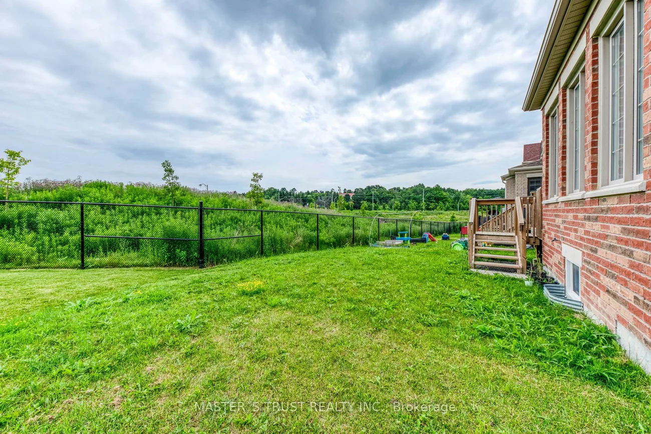 78, Tesla, Holland Landing, East Gwillimbury