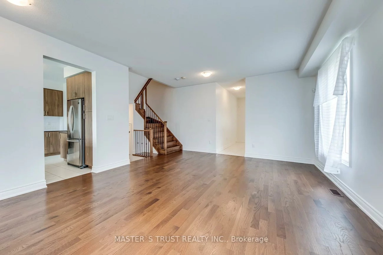 78, Tesla, Holland Landing, East Gwillimbury