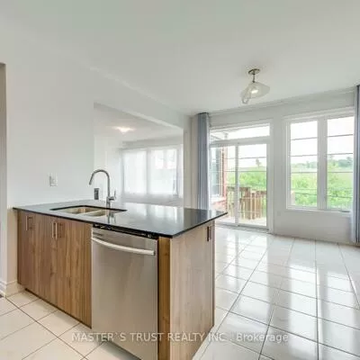 78, Tesla, Holland Landing, East Gwillimbury