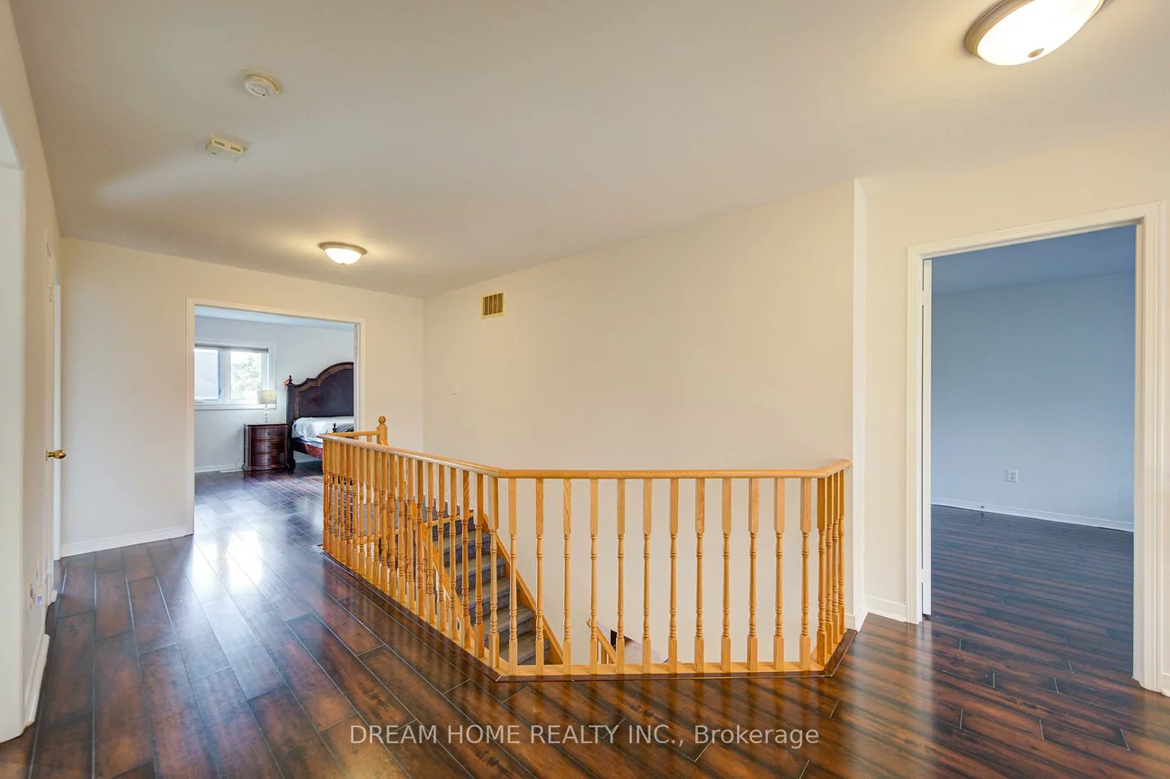 23, Viscount, Mt Albert, East Gwillimbury