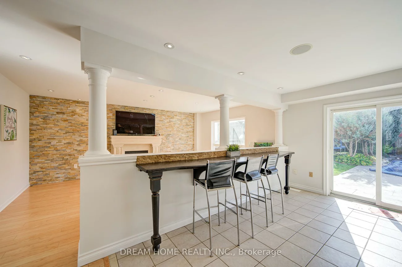 23, Viscount, Mt Albert, East Gwillimbury
