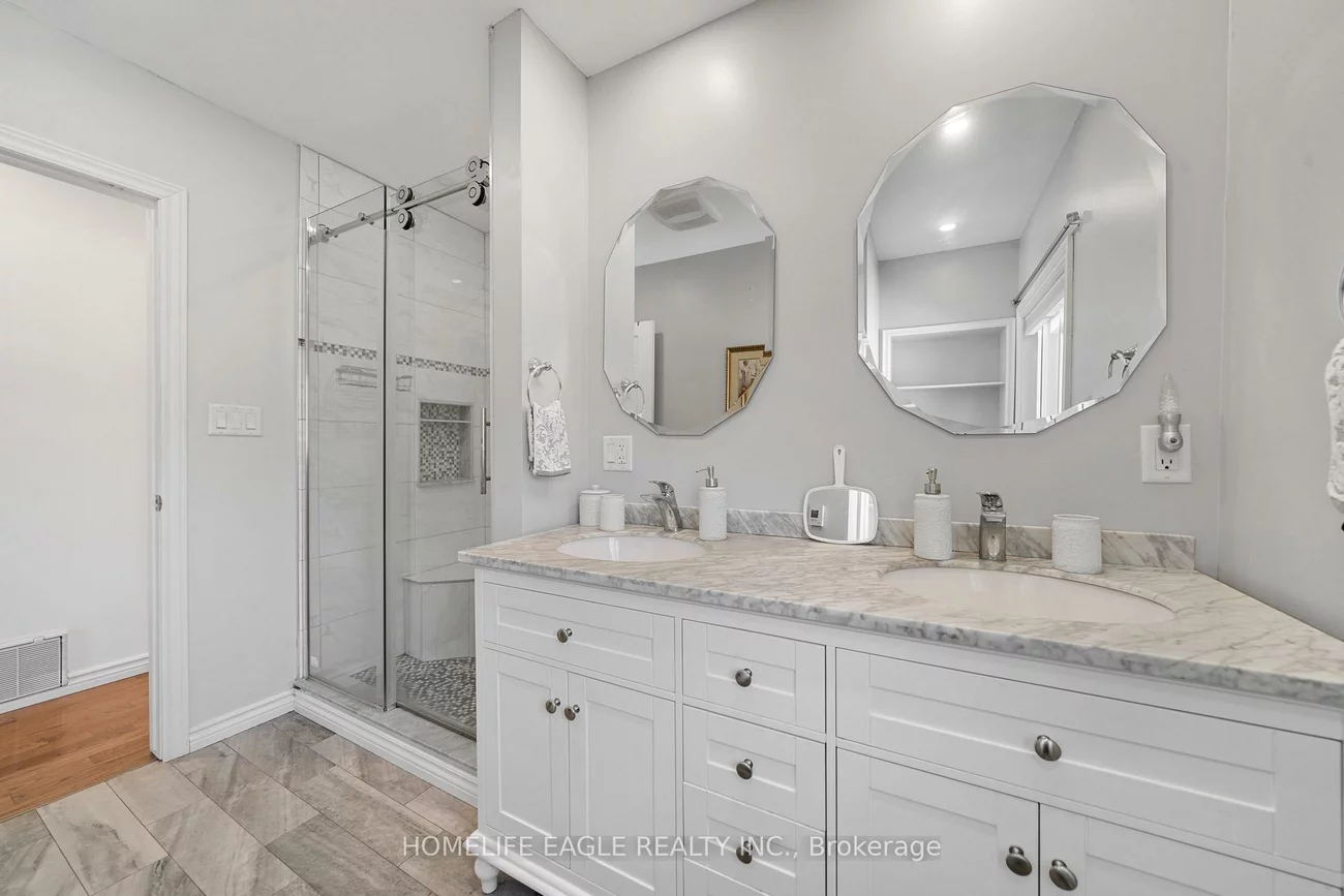 17, Toll, Holland Landing, East Gwillimbury