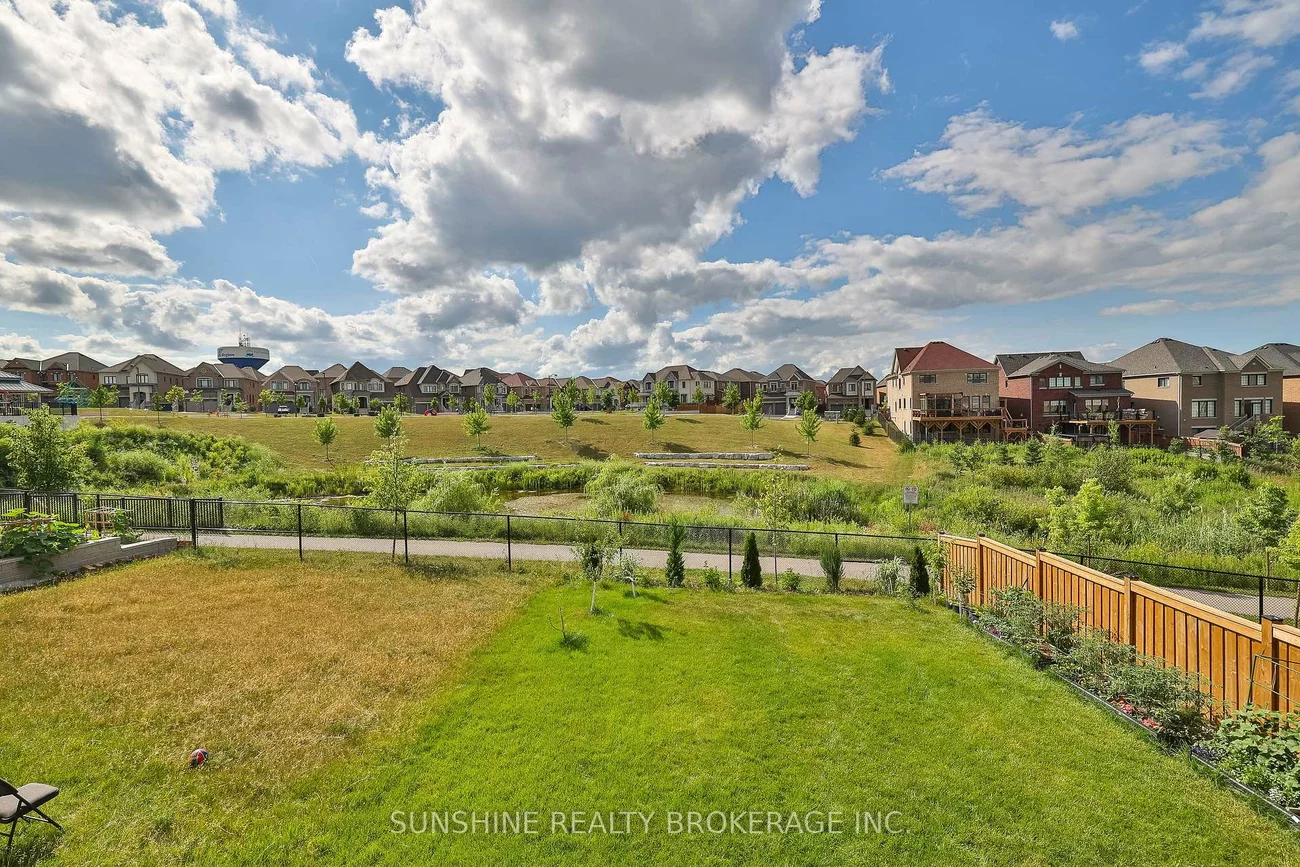 12, Meadow Vista, Holland Landing, East Gwillimbury