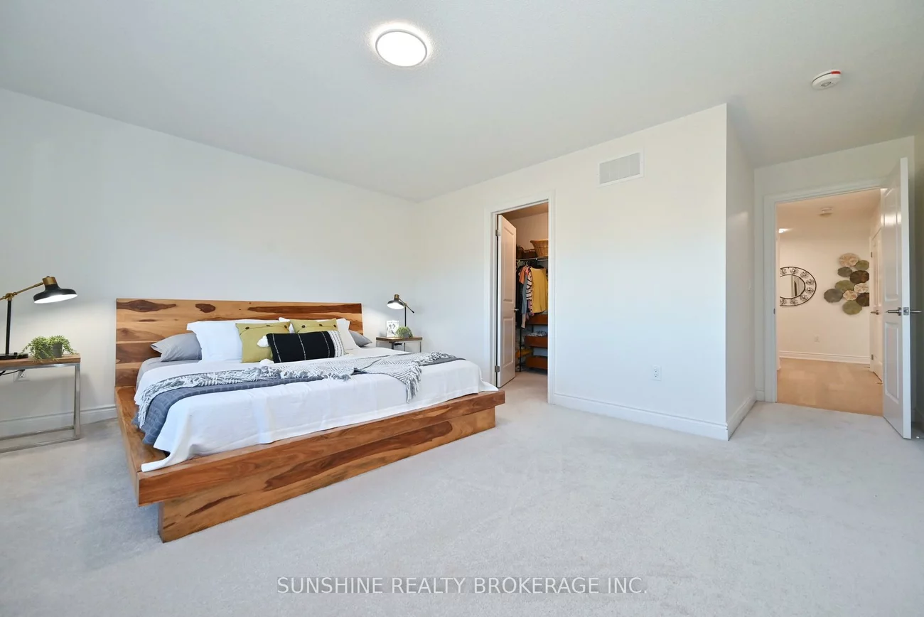 12, Meadow Vista, Holland Landing, East Gwillimbury