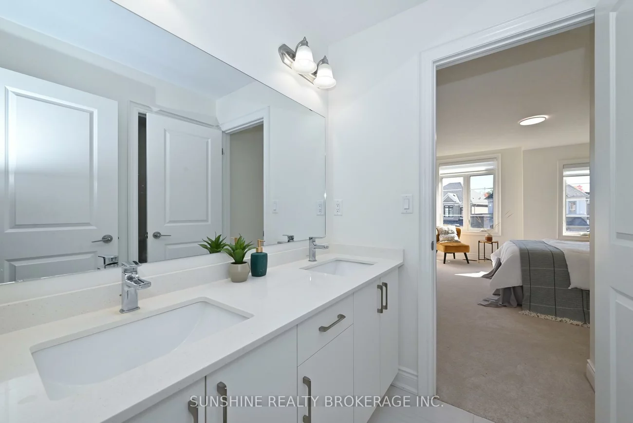 12, Meadow Vista, Holland Landing, East Gwillimbury