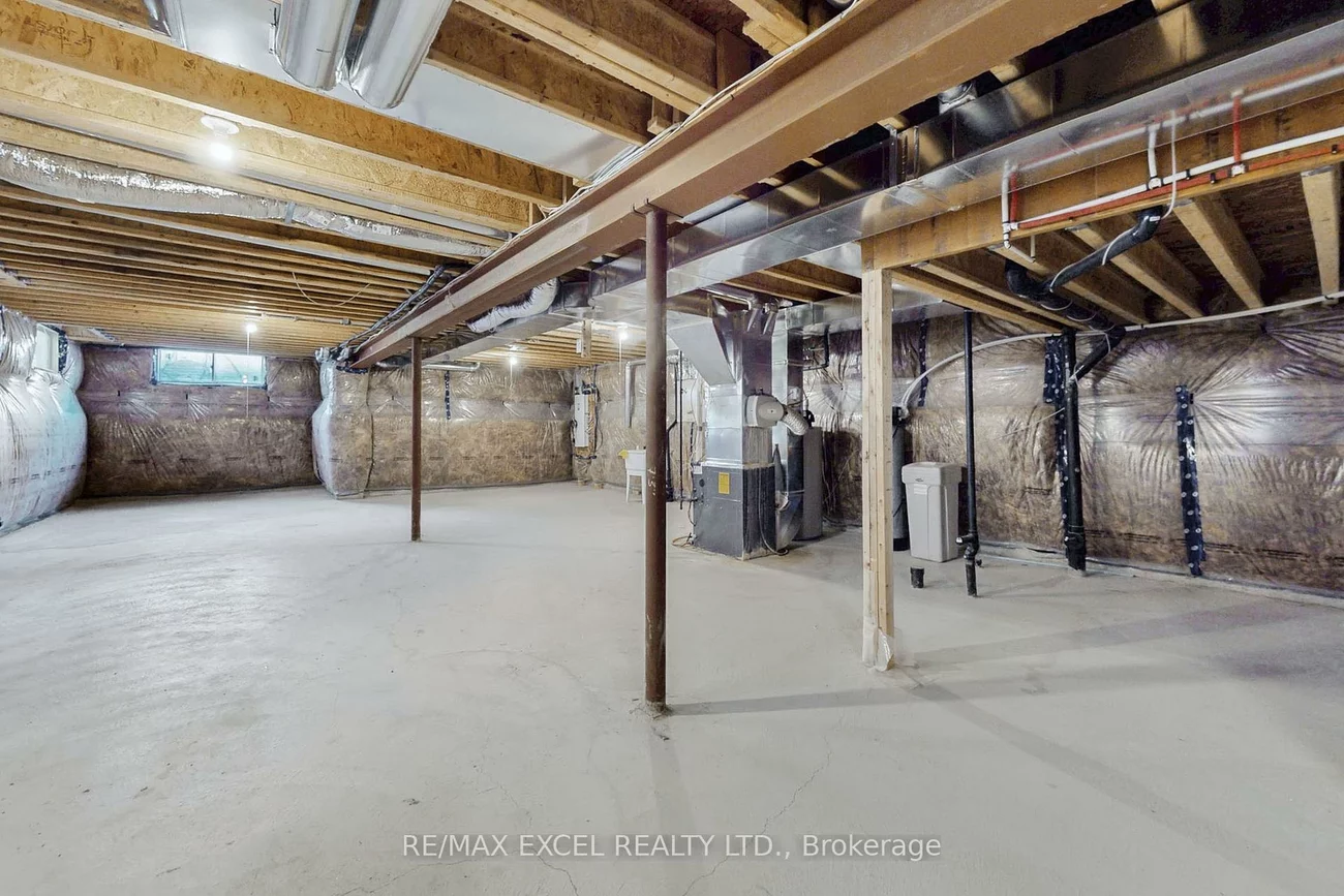 6, Kavanagh, Sharon, East Gwillimbury