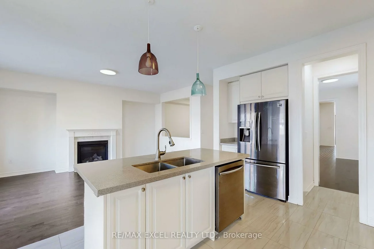 6, Kavanagh, Sharon, East Gwillimbury