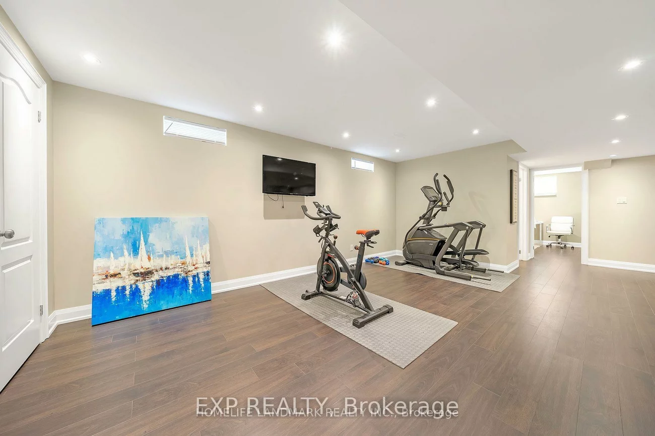 25, Ladder, Sharon, East Gwillimbury