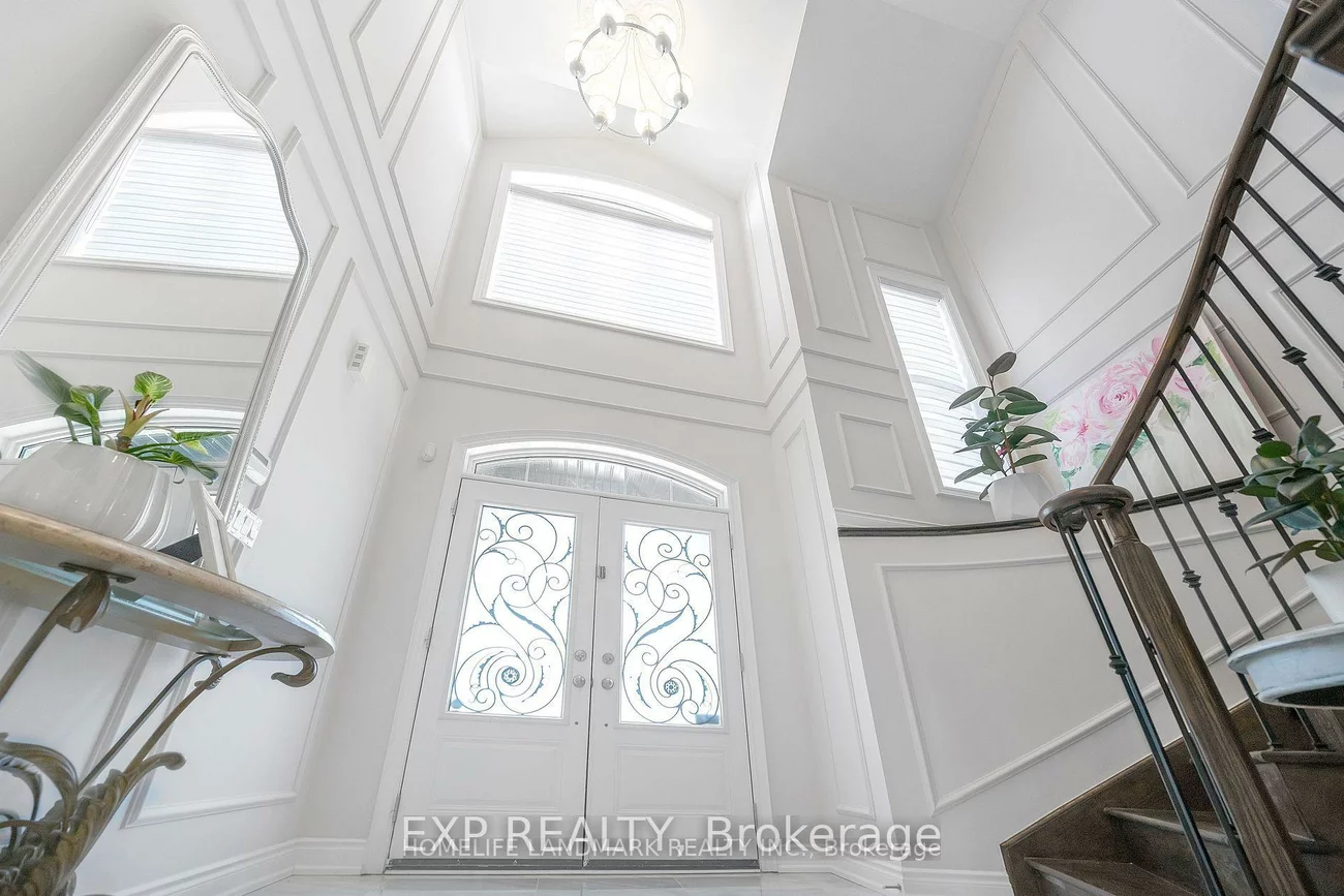 25, Ladder, Sharon, East Gwillimbury