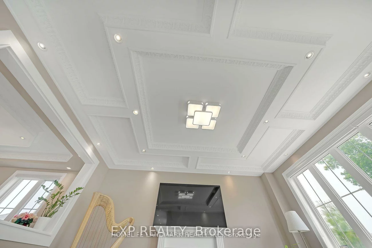 25, Ladder, Sharon, East Gwillimbury