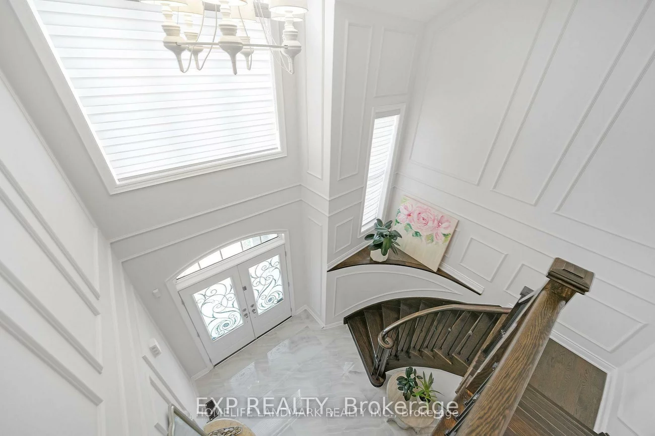 25, Ladder, Sharon, East Gwillimbury